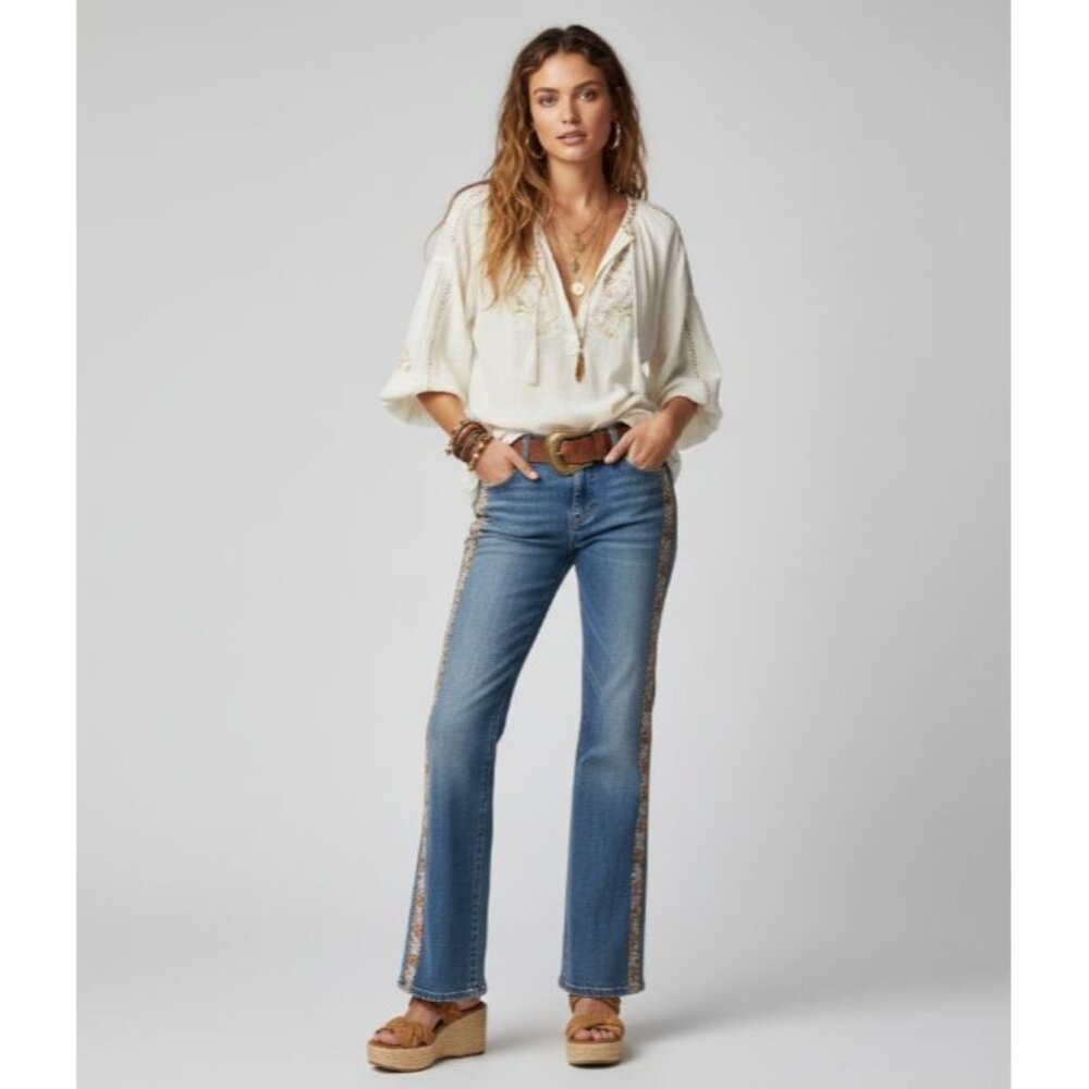 NWT Issue Pants Blue Denim Embroidered Beads Leg Straight Zip Fly Jeans Size 28 - Picture 3 of 16